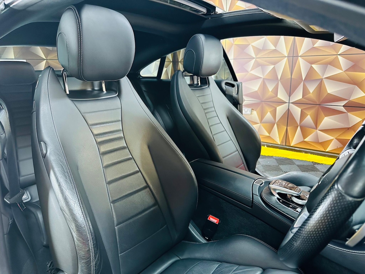 Used Mercedes-Benz E Class 2018 for sale - 77769041: Photo 22