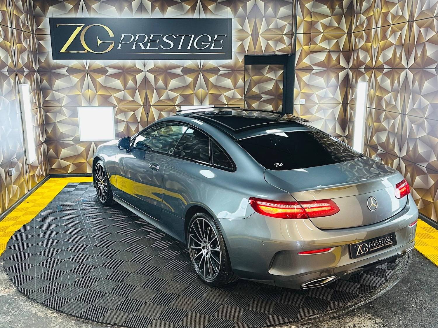 Used Mercedes-Benz E Class 2018 for sale - 77769041: Photo 29