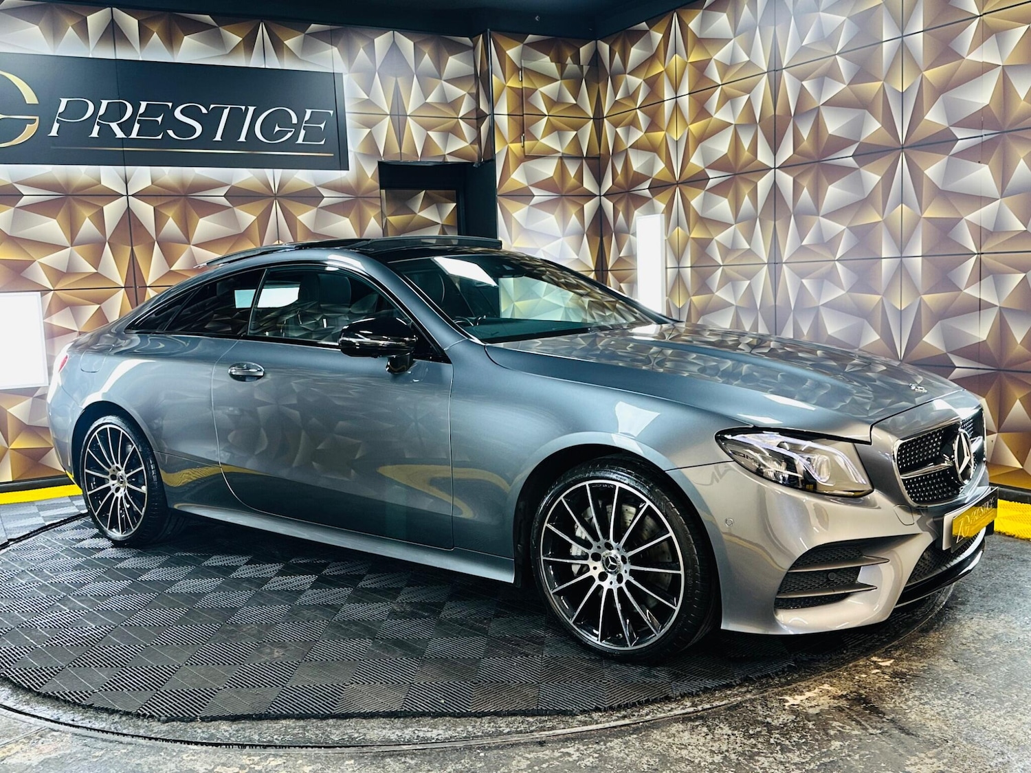 Used Mercedes-Benz E Class 2018 for sale - 77769041: Photo 33