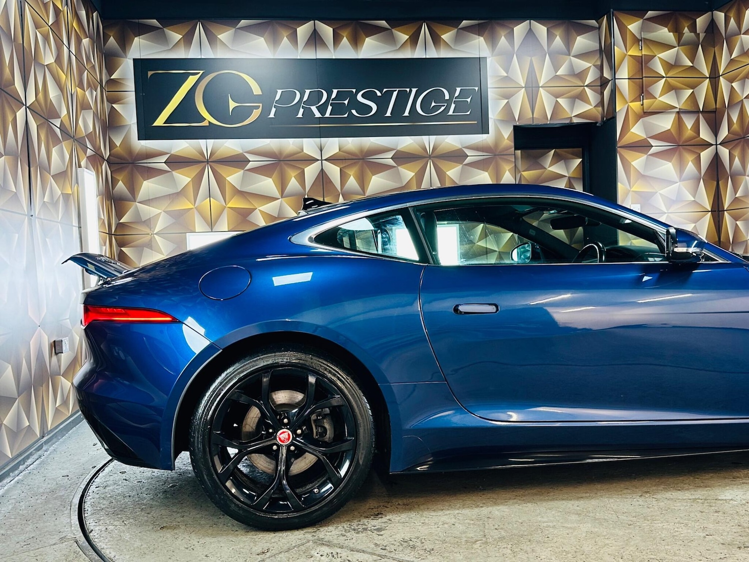 Used Jaguar F-Type for sale - 77016969: Photo 41
