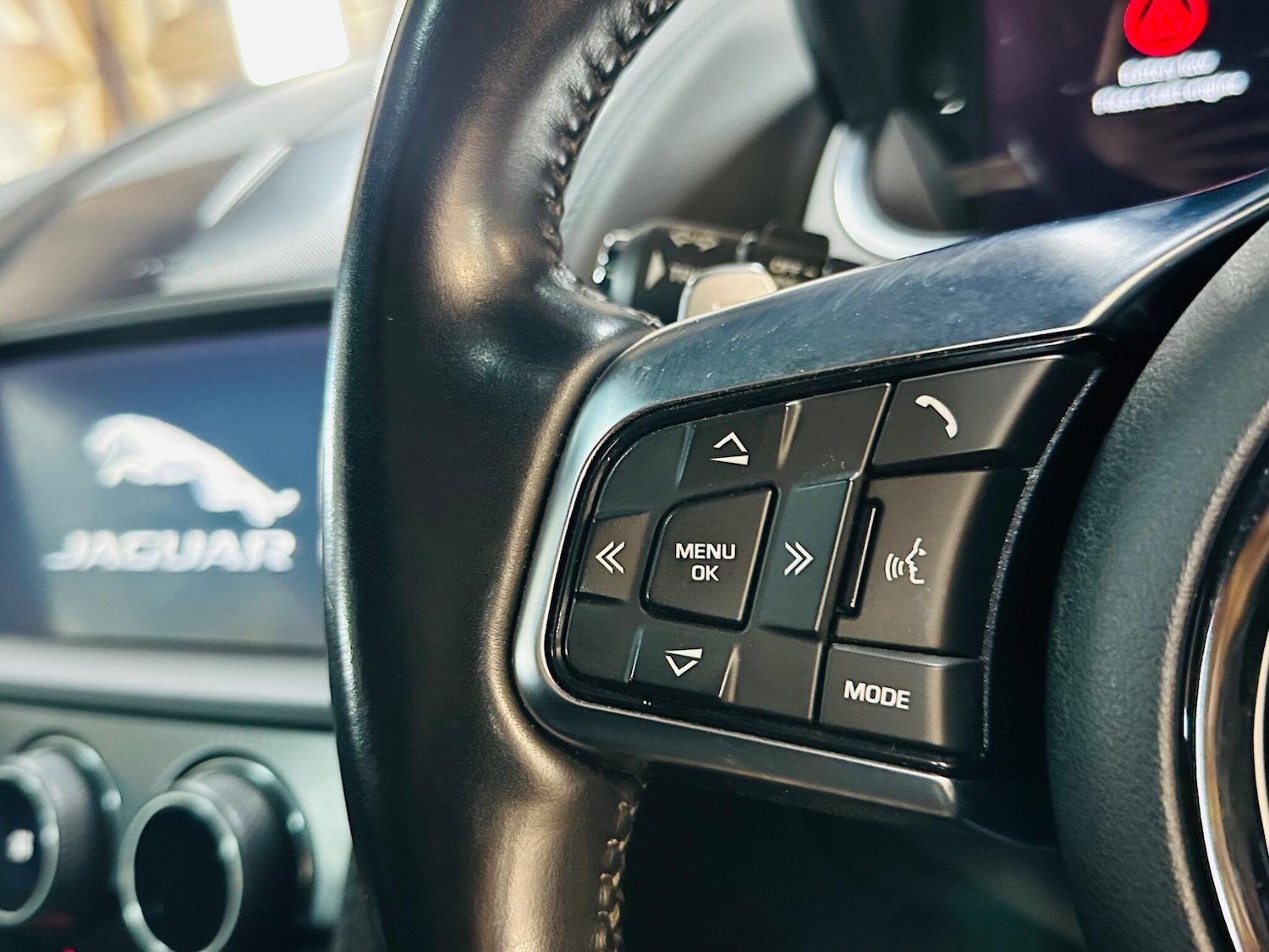 Used Jaguar F-Type for sale - 77016969: Photo 46