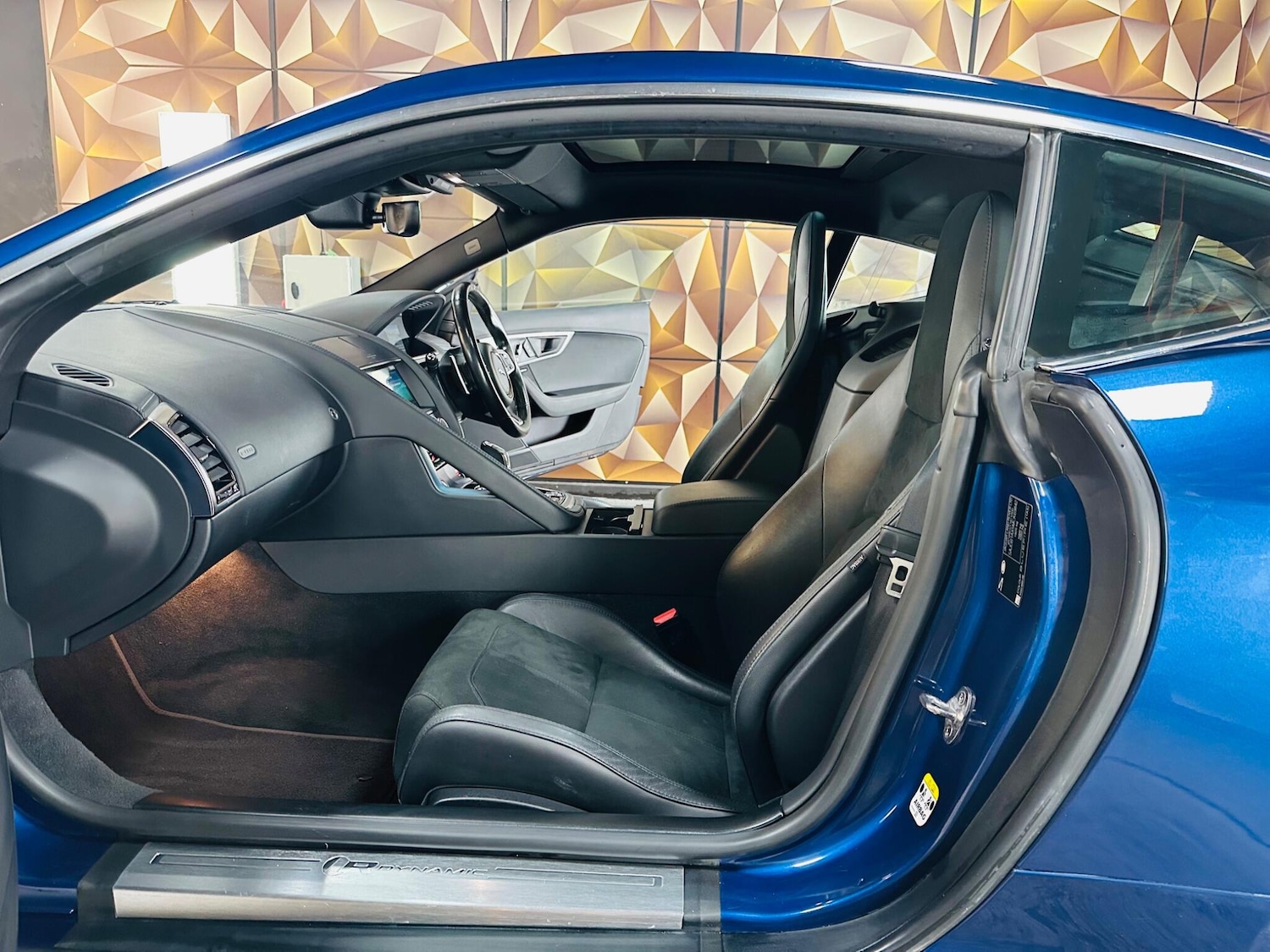 Used Jaguar F-Type for sale - 77016969: Photo 58