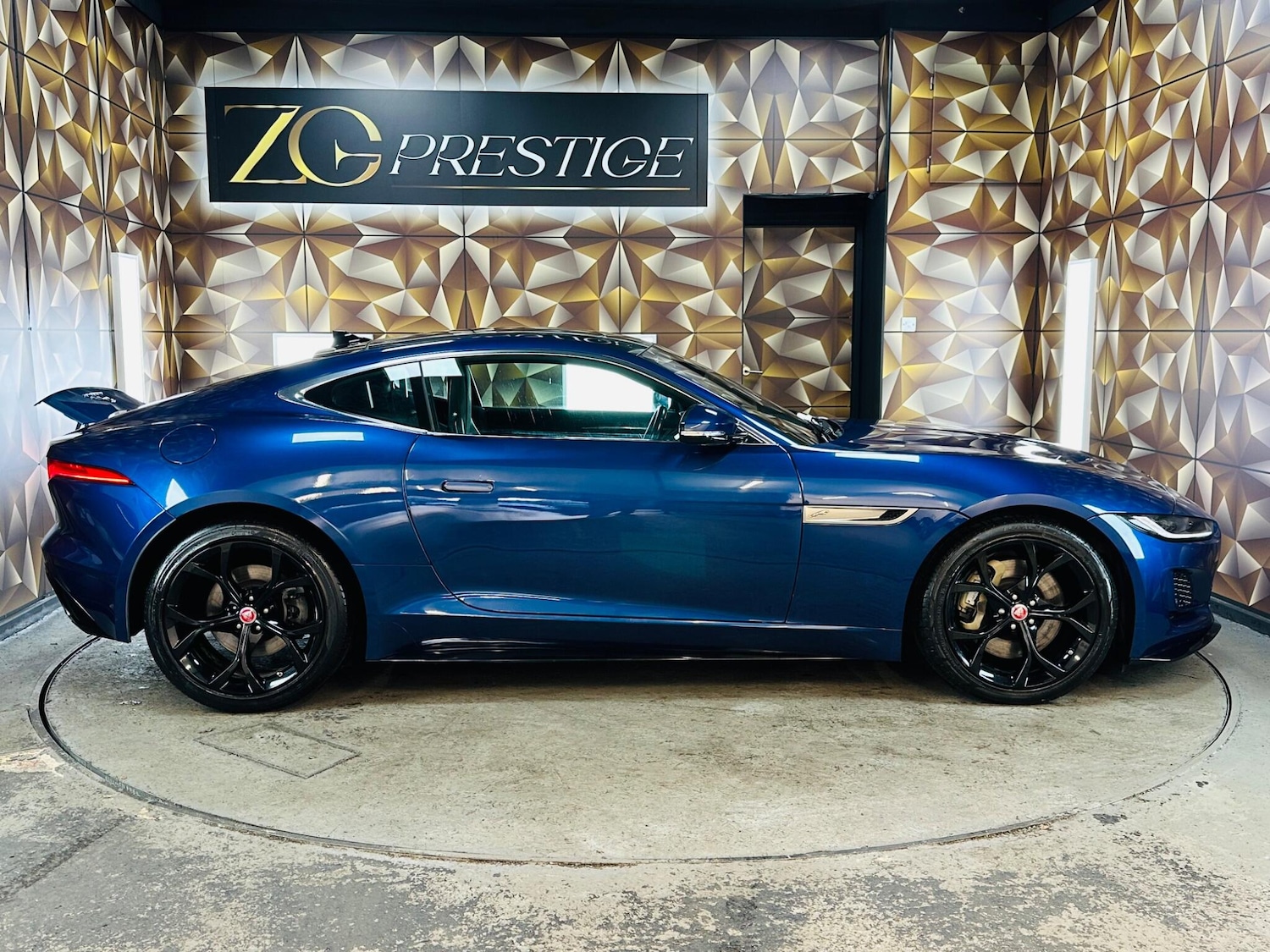 Used Jaguar F-Type for sale - 77016969: Photo 9