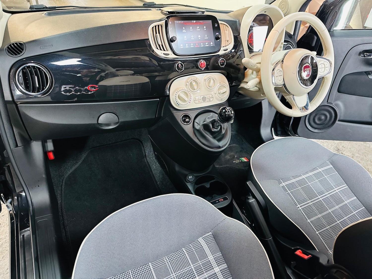 Used Fiat 500C 2020 for sale - 76377758: Photo 4