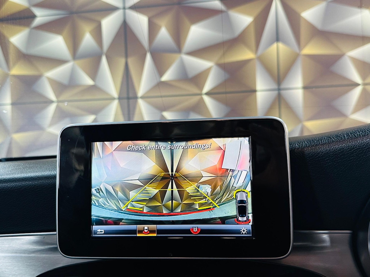 Used Mercedes-Benz C Class 2017 for sale - 76537946: Photo 10