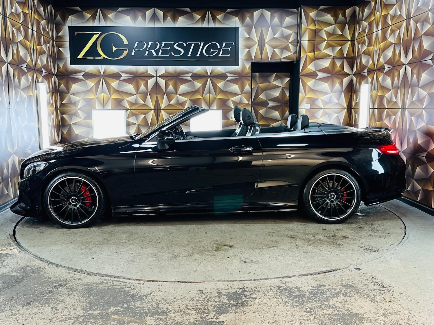 Used Mercedes-Benz C Class 2017 for sale - 76537946: Photo 11