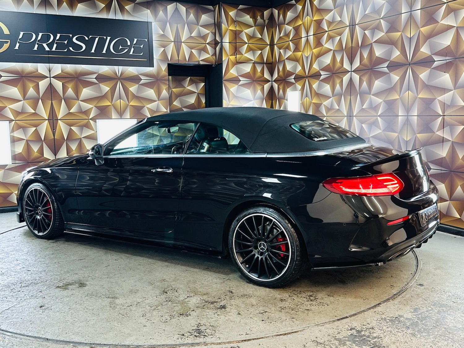 Used Mercedes-Benz C Class 2017 for sale - 76537946: Photo 21