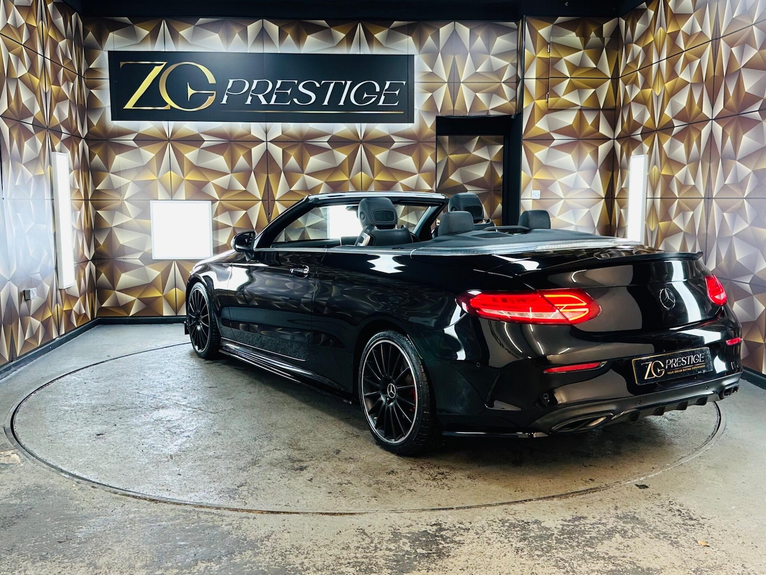 Used Mercedes-Benz C Class 2017 for sale - 76537946: Photo 38