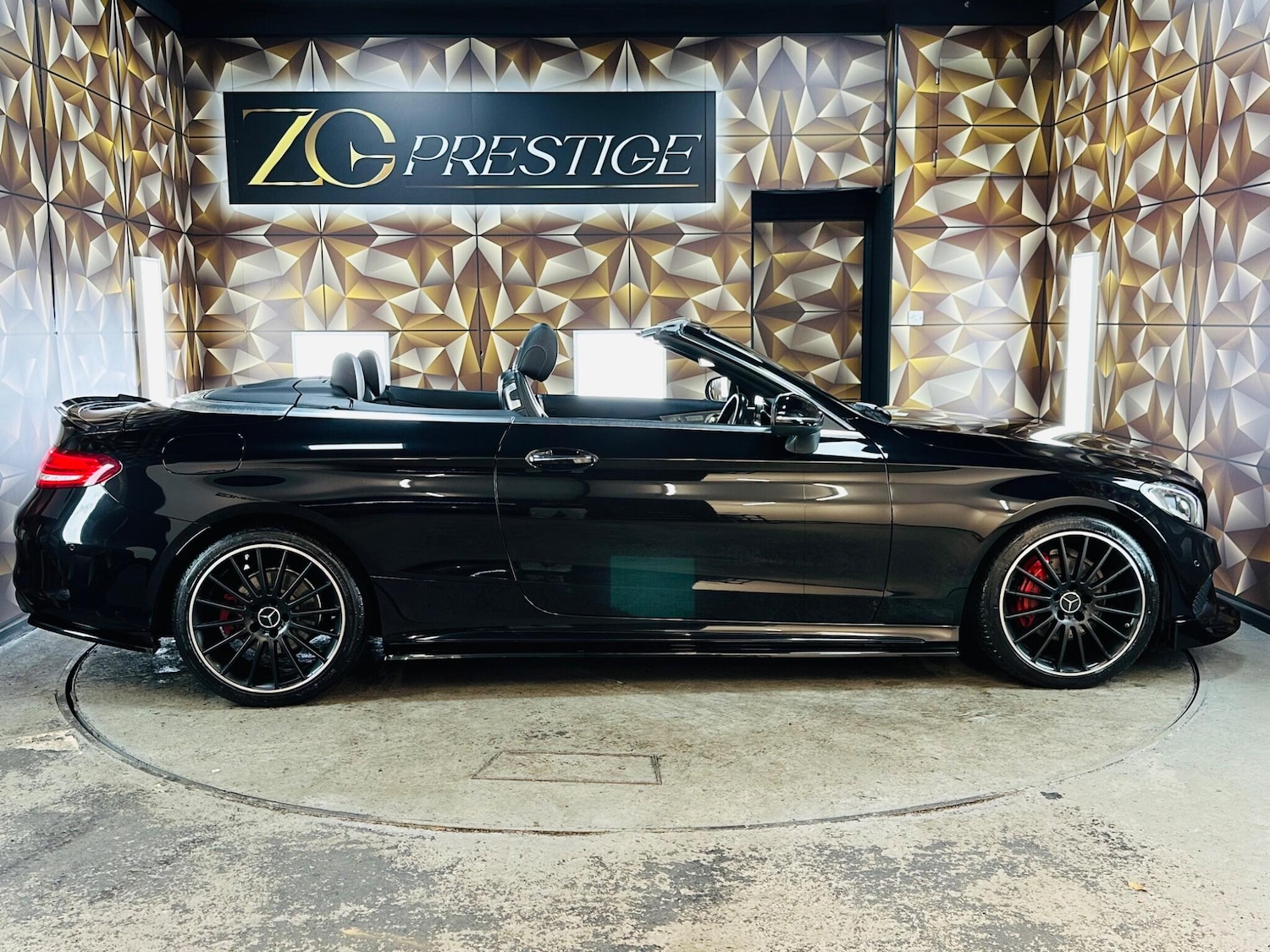 Used Mercedes-Benz C Class 2017 for sale - 76537946: Photo 9