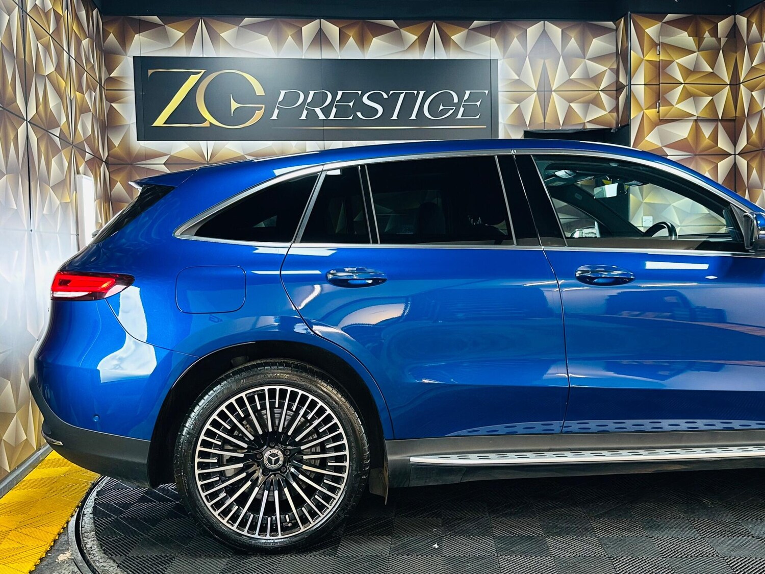 Used Mercedes-Benz EQC 2023 for sale - 78156840: Photo 35