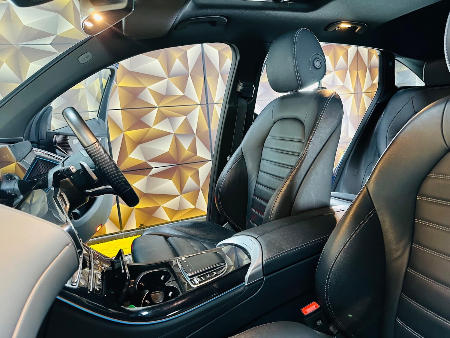 Used Mercedes-Benz EQC 2023 for sale - 78156840: Photo 6