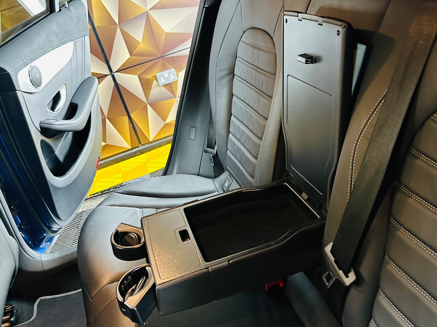 Used Mercedes-Benz EQC 2023 for sale - 78156840: Photo 67