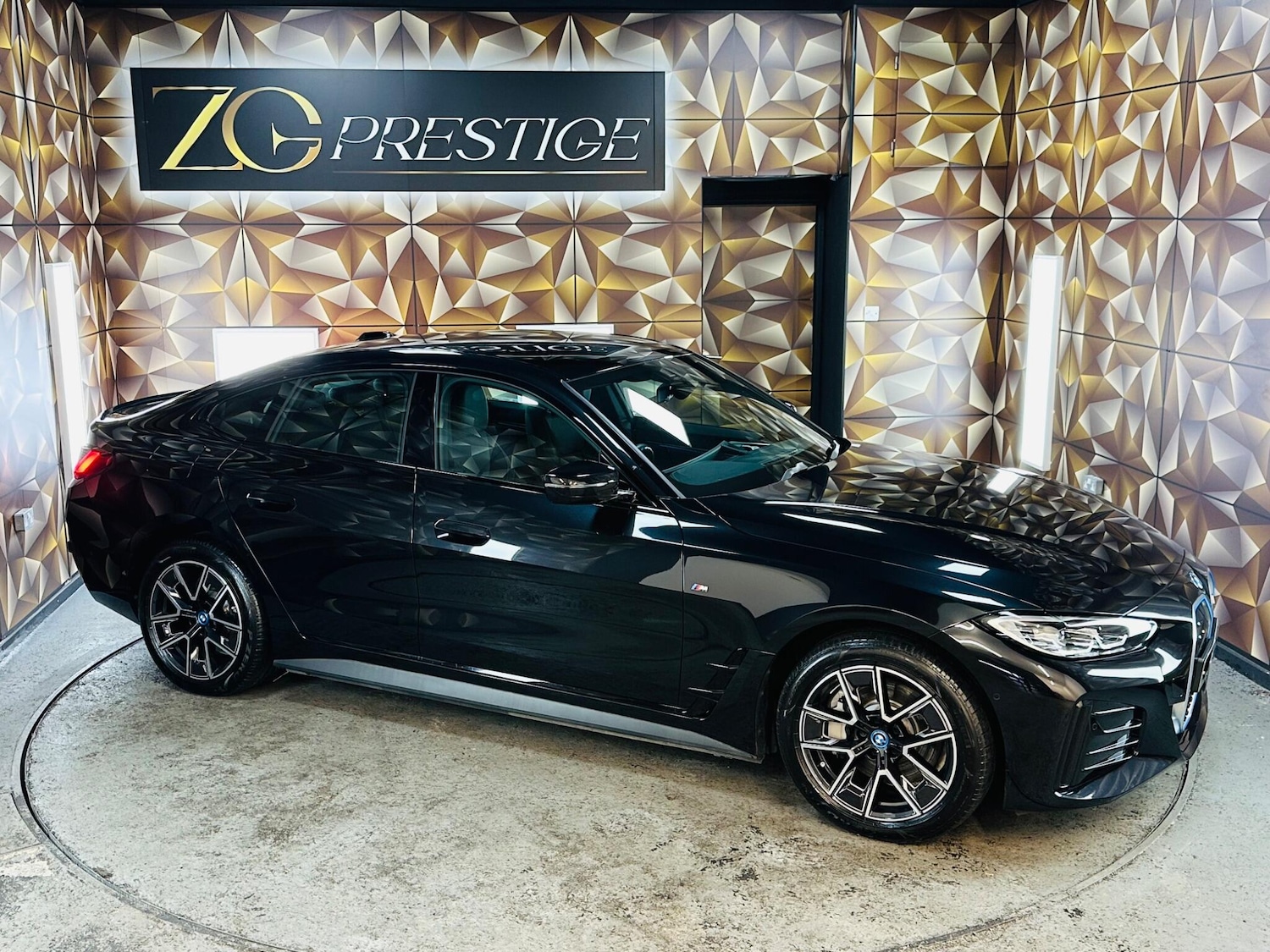 Used BMW i4 2024 for sale - 76990485: Photo 17