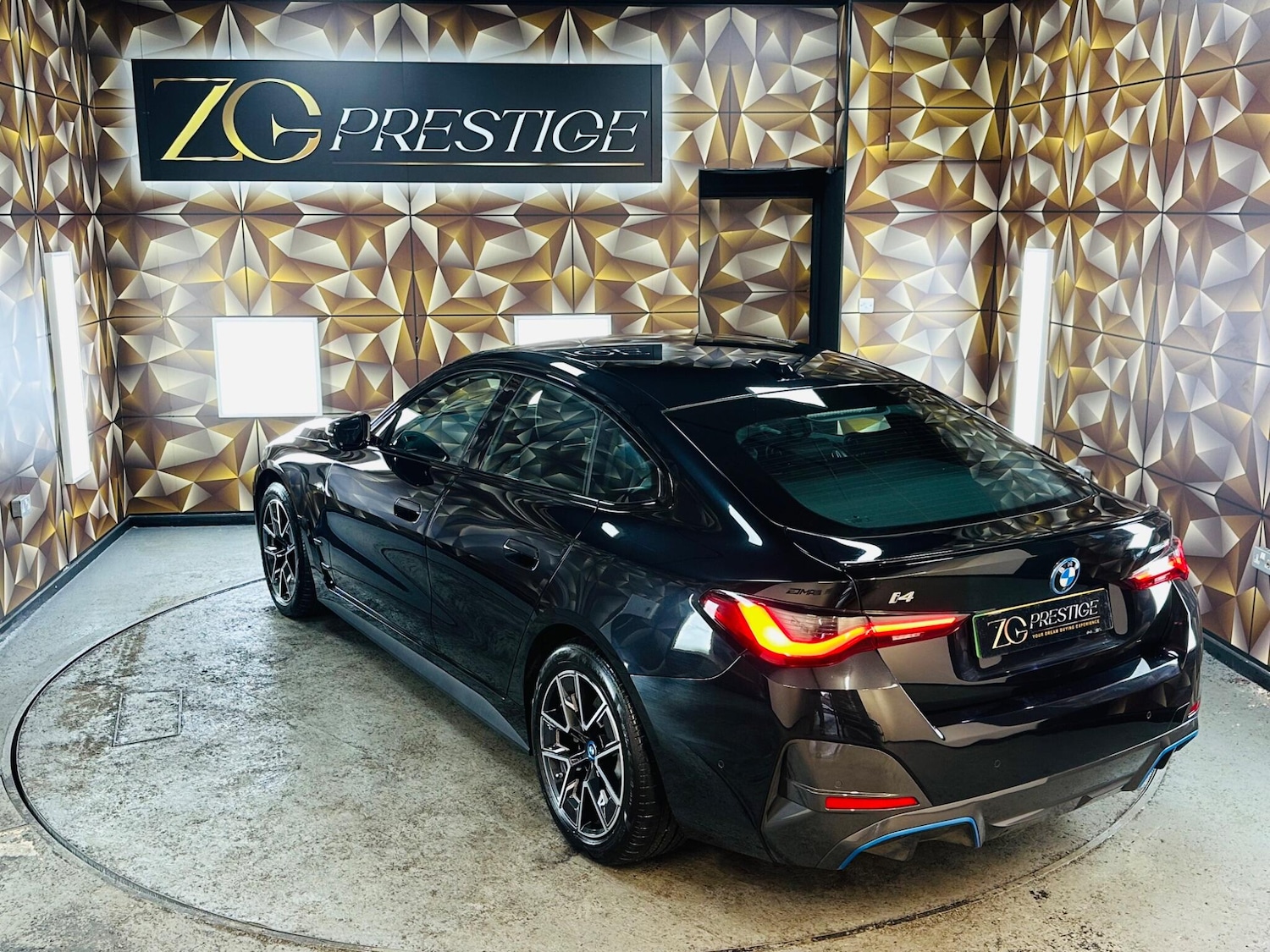 Used BMW i4 2024 for sale - 76990485: Photo 48