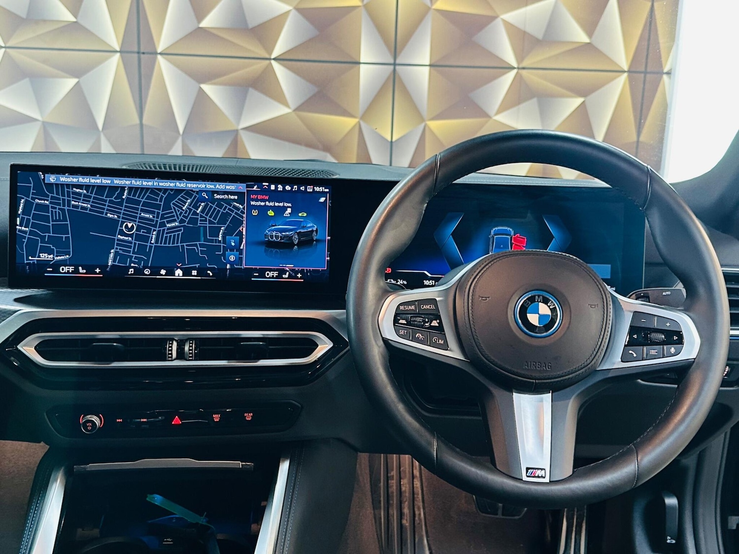 Used BMW i4 2024 for sale - 76990485: Photo 51