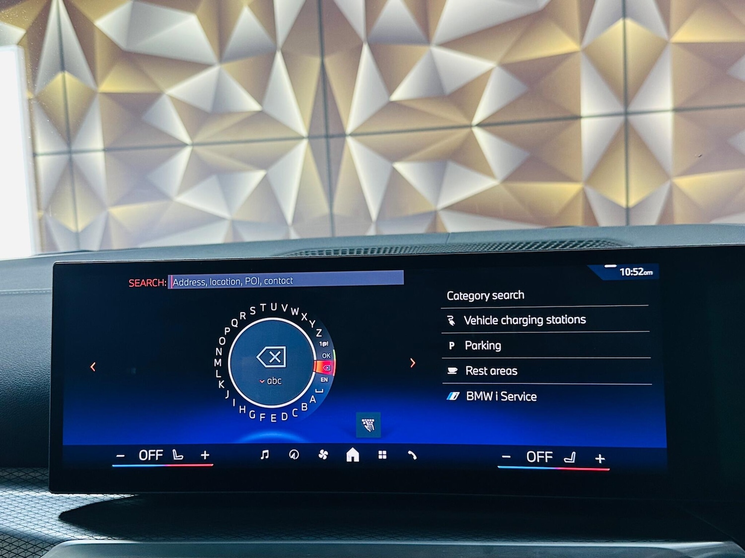 Used BMW i4 2024 for sale - 76990485: Photo 57