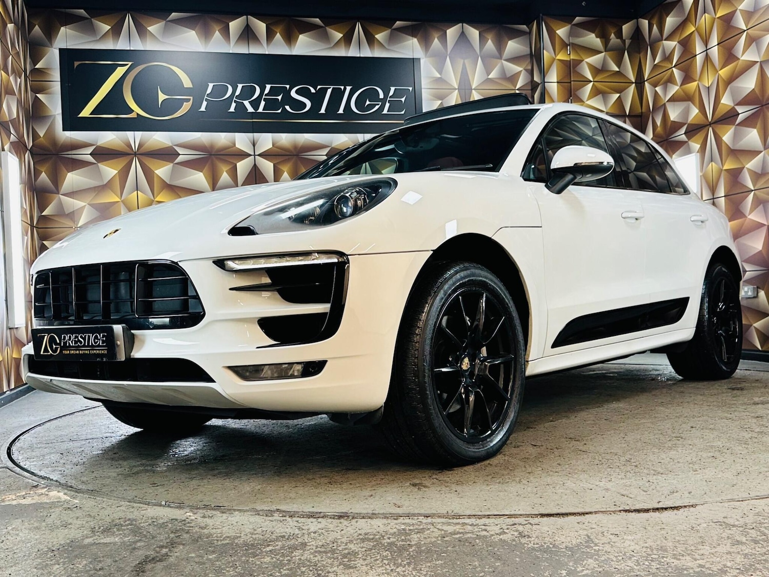 Used Porsche Macan 2015 for sale - 76865157: Photo 19