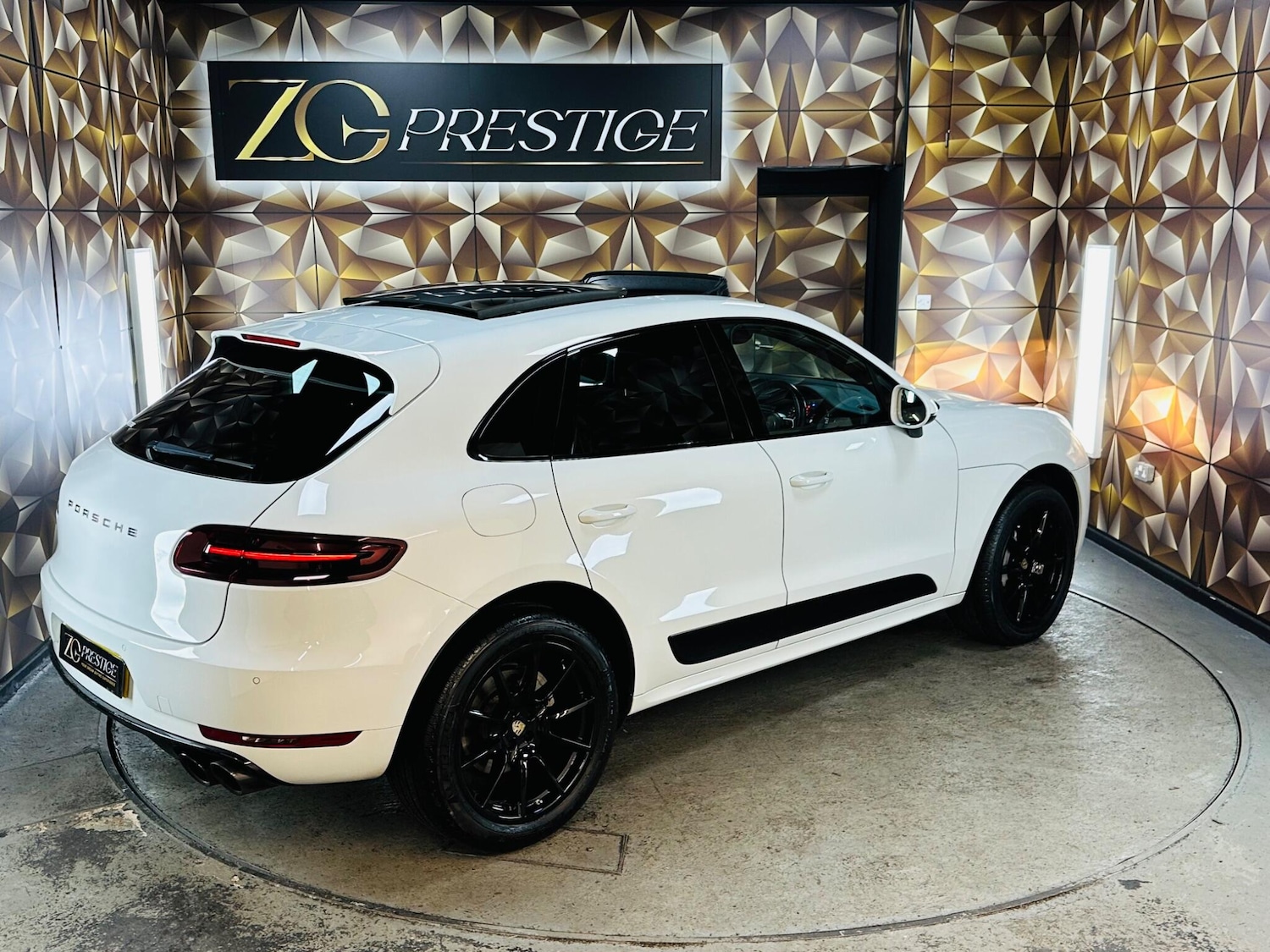 Used Porsche Macan 2015 for sale - 76865157: Photo 7