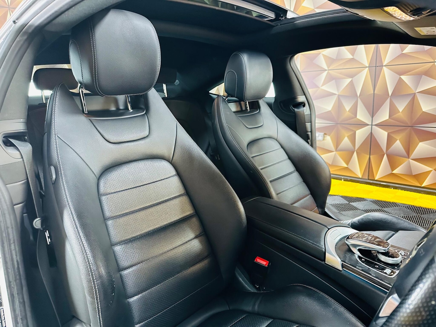 Used Mercedes-Benz C Class 2017 for sale - 77314594: Photo 14