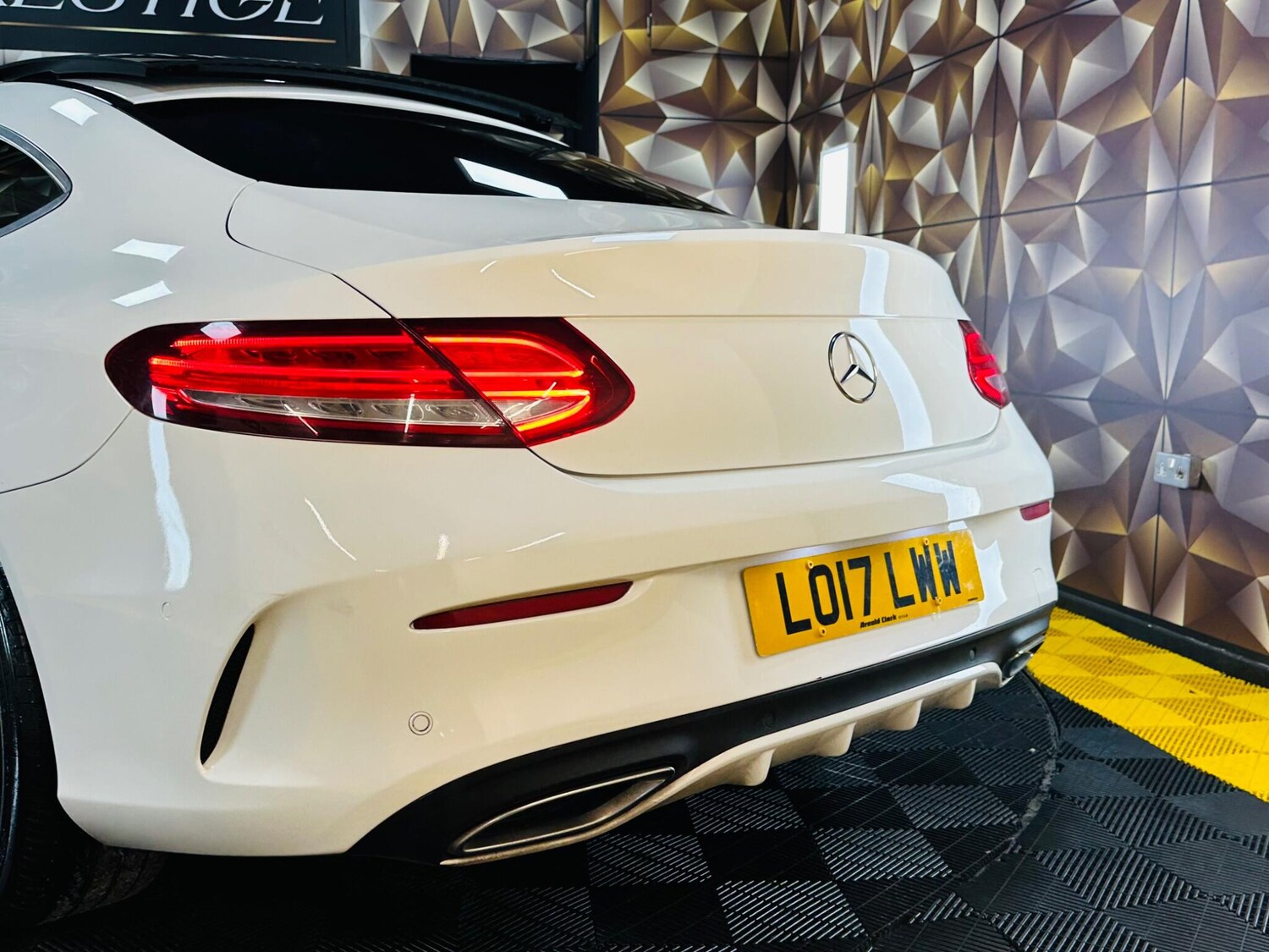 Used Mercedes-Benz C Class 2017 for sale - 77314594: Photo 27