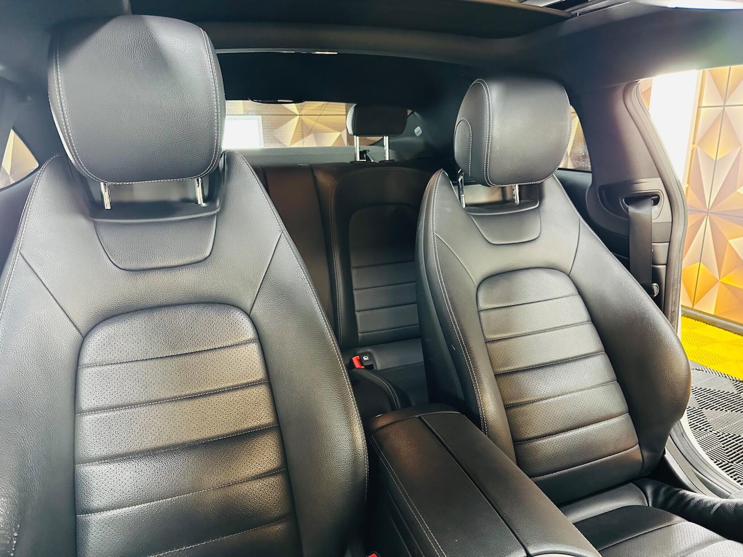 Used Mercedes-Benz C Class 2017 for sale - 77314594: Photo 34