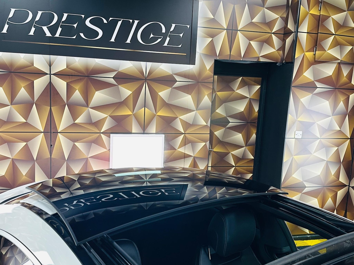 Used Mercedes-Benz C Class 2017 for sale - 77314594: Photo 4