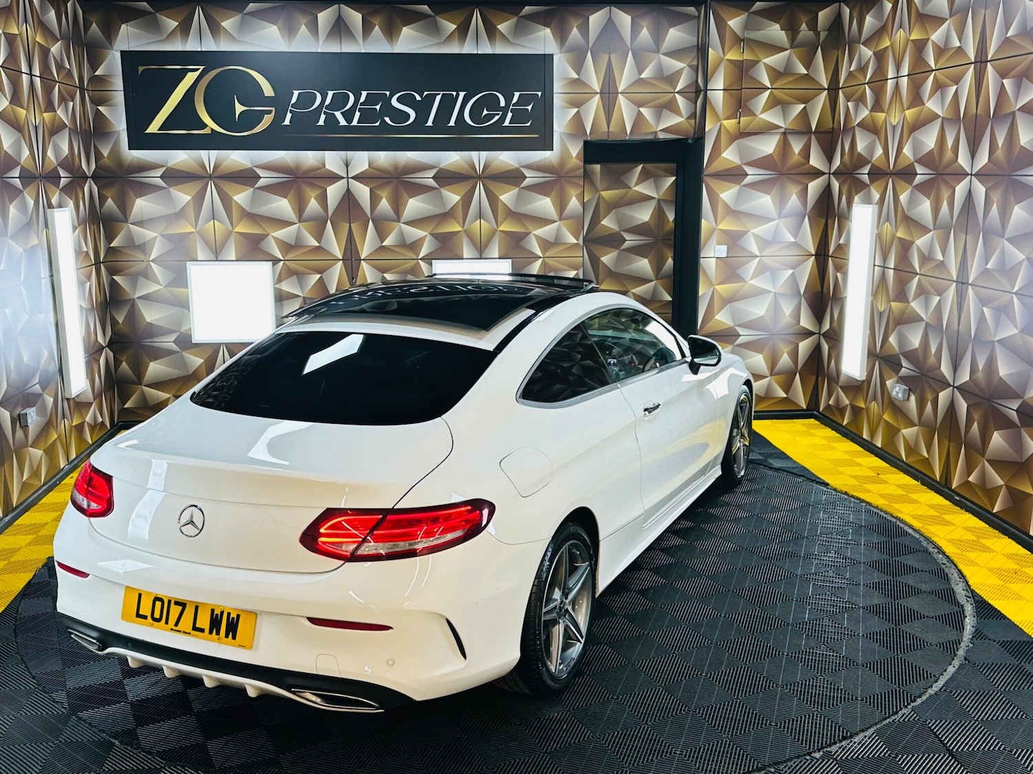 Used Mercedes-Benz C Class 2017 for sale - 77314594: Photo 41