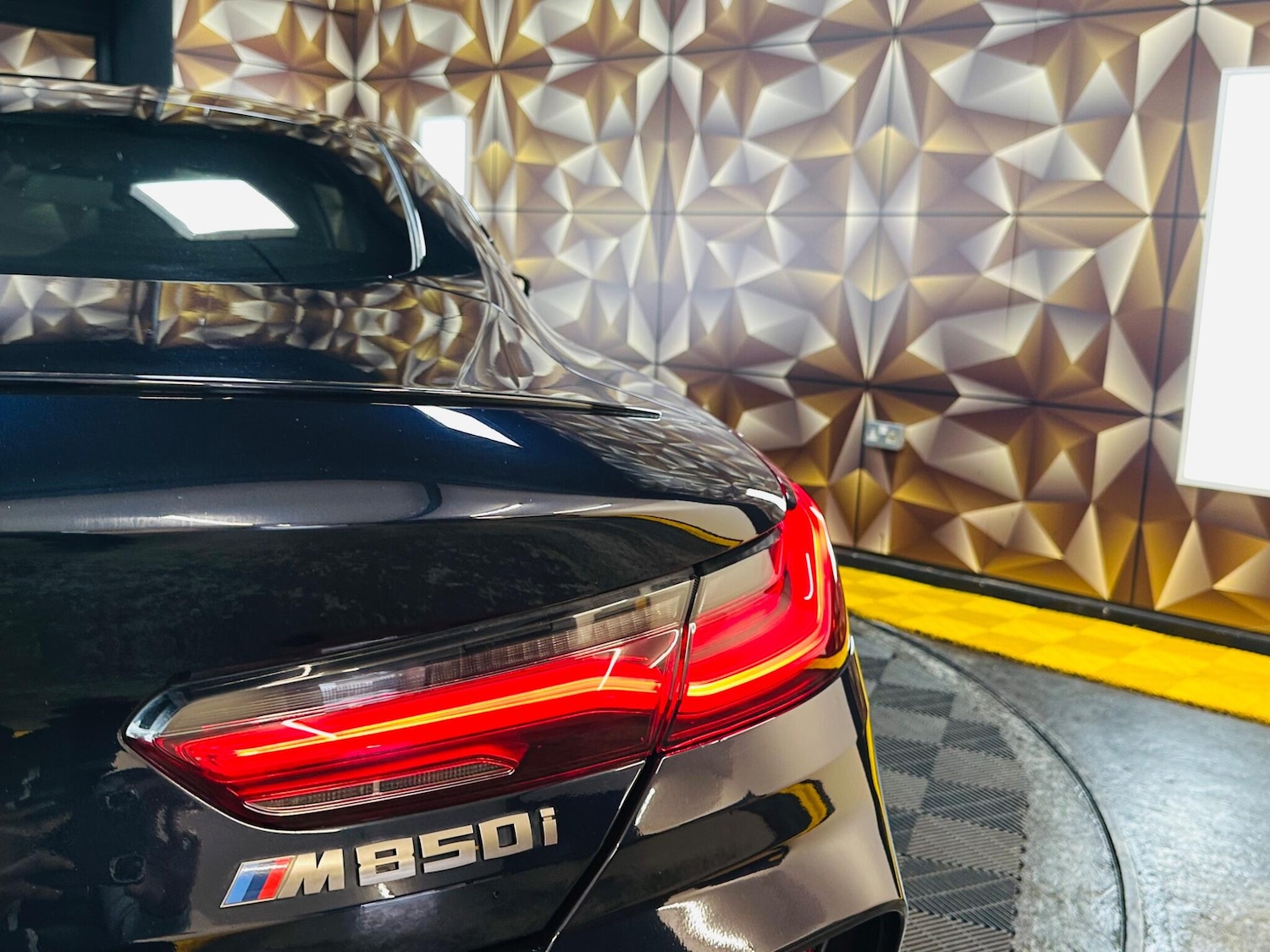 Used BMW 8 Series 2019 for sale - 77794364: Photo 46