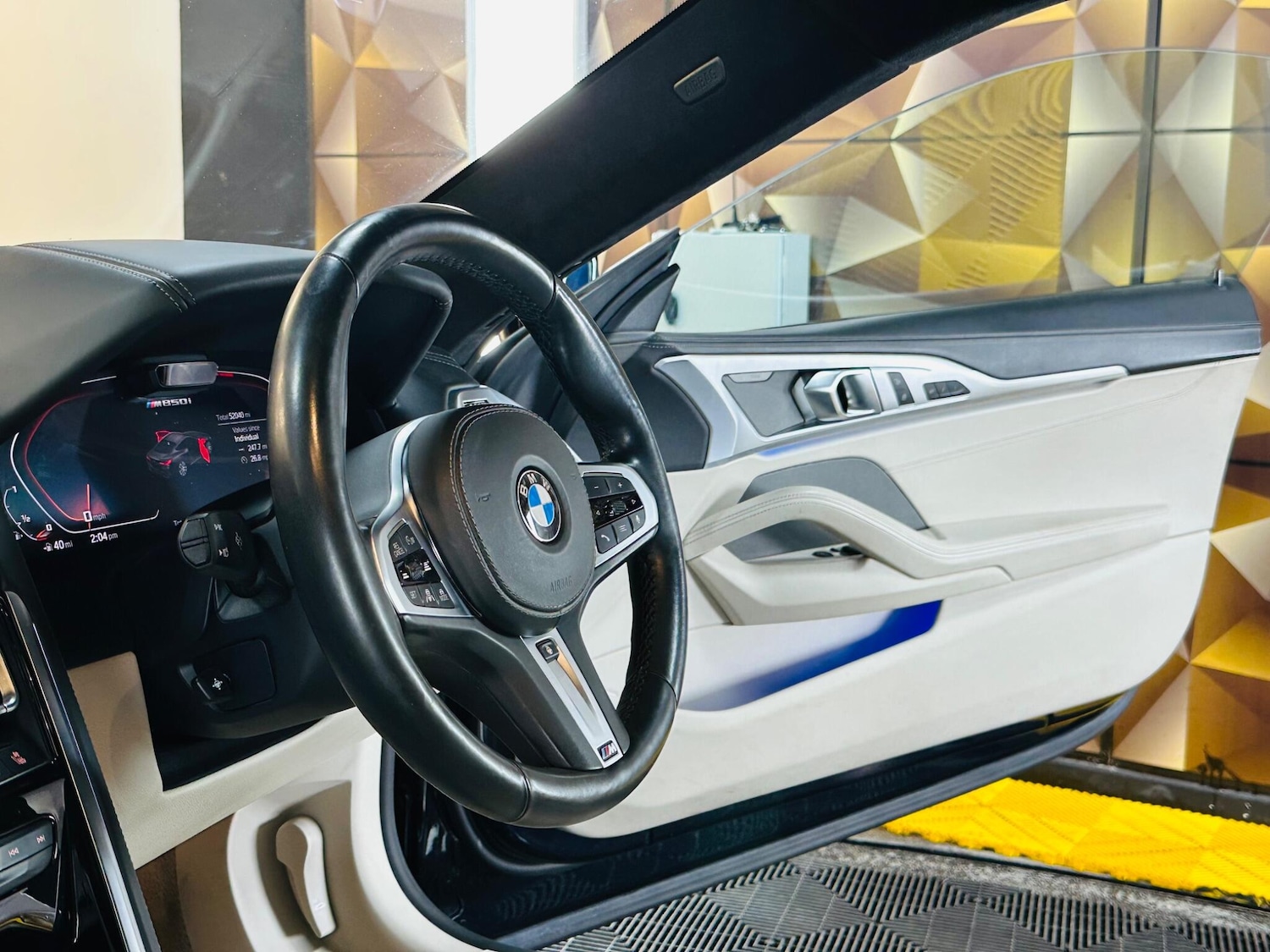 Used BMW 8 Series 2019 for sale - 77794364: Photo 61