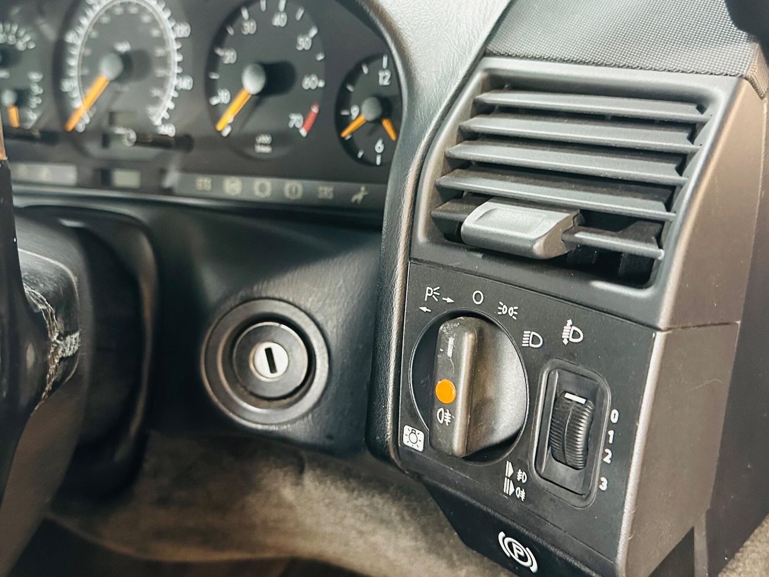 Used Mercedes-Benz SL 1996 for sale - 76597432: Photo 52