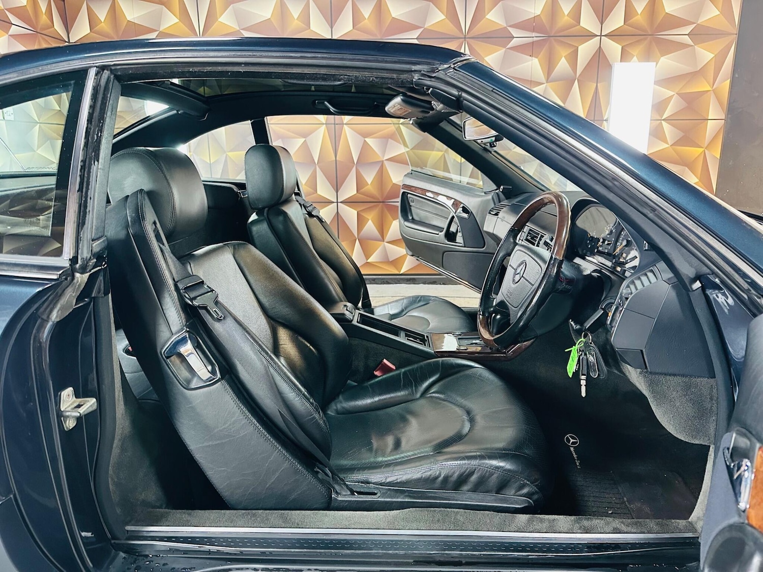 Used Mercedes-Benz SL 1996 for sale - 76597432: Photo 60