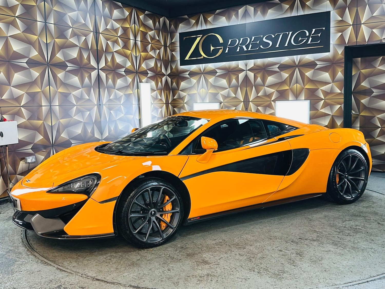 Used McLaren 570S 2019 for sale - 77216176: Photo 15