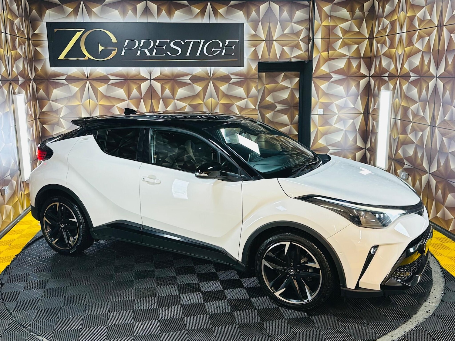 Used Toyota C-HR 2022 for sale - 77255184: Photo 13