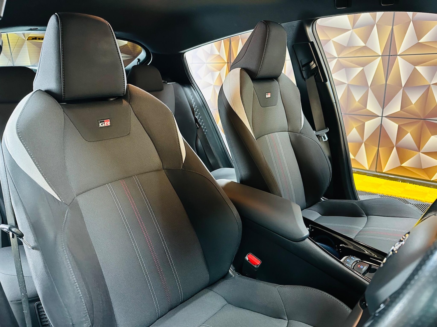 Used Toyota C-HR 2022 for sale - 77255184: Photo 14