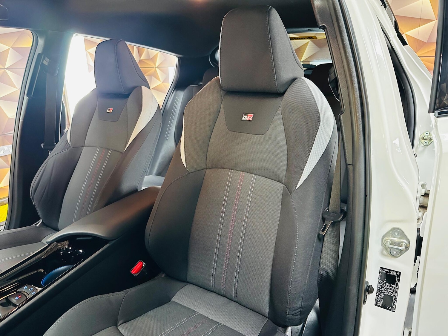 Used Toyota C-HR 2022 for sale - 77255184: Photo 18