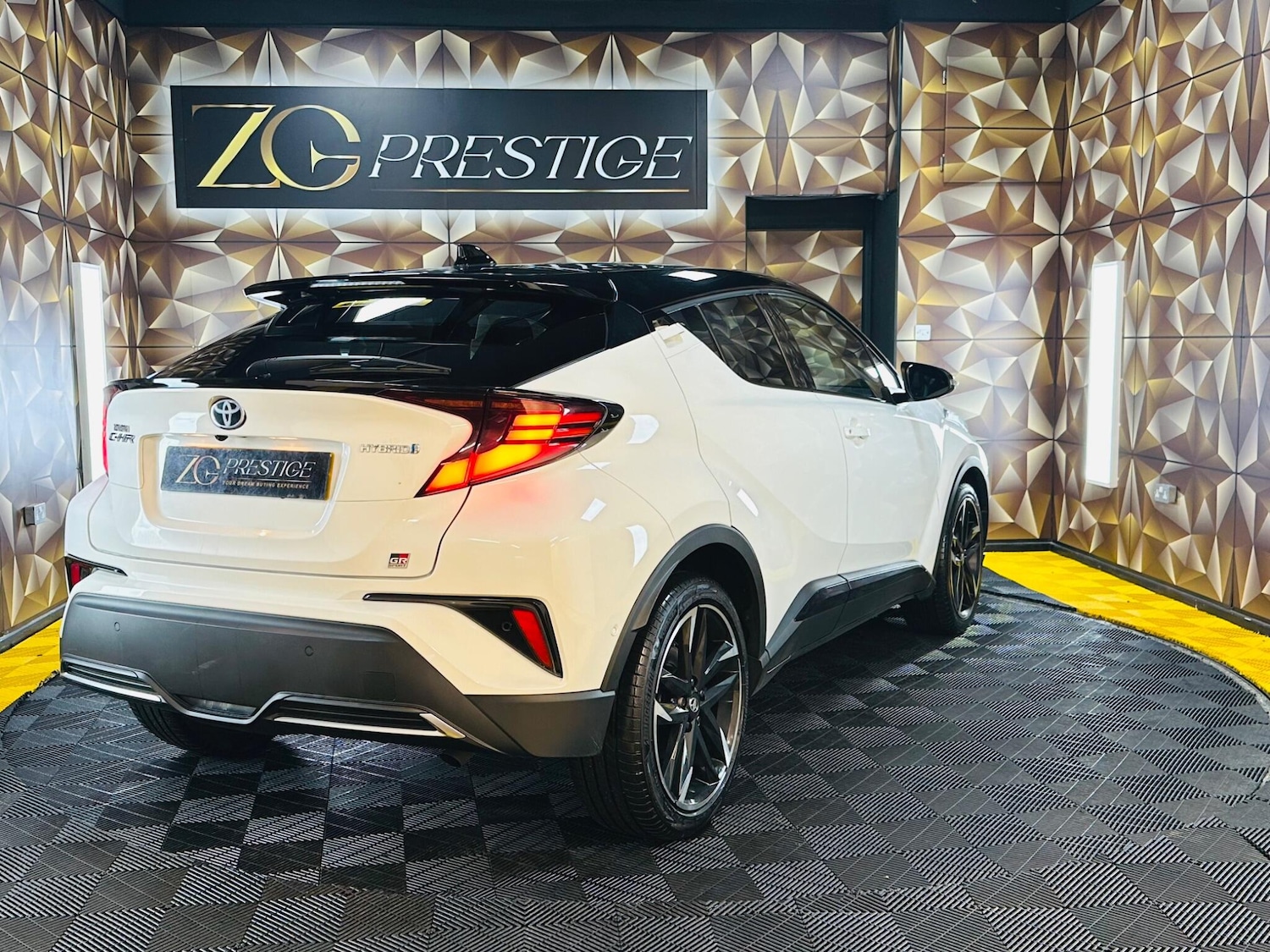 Used Toyota C-HR 2022 for sale - 77255184: Photo 25