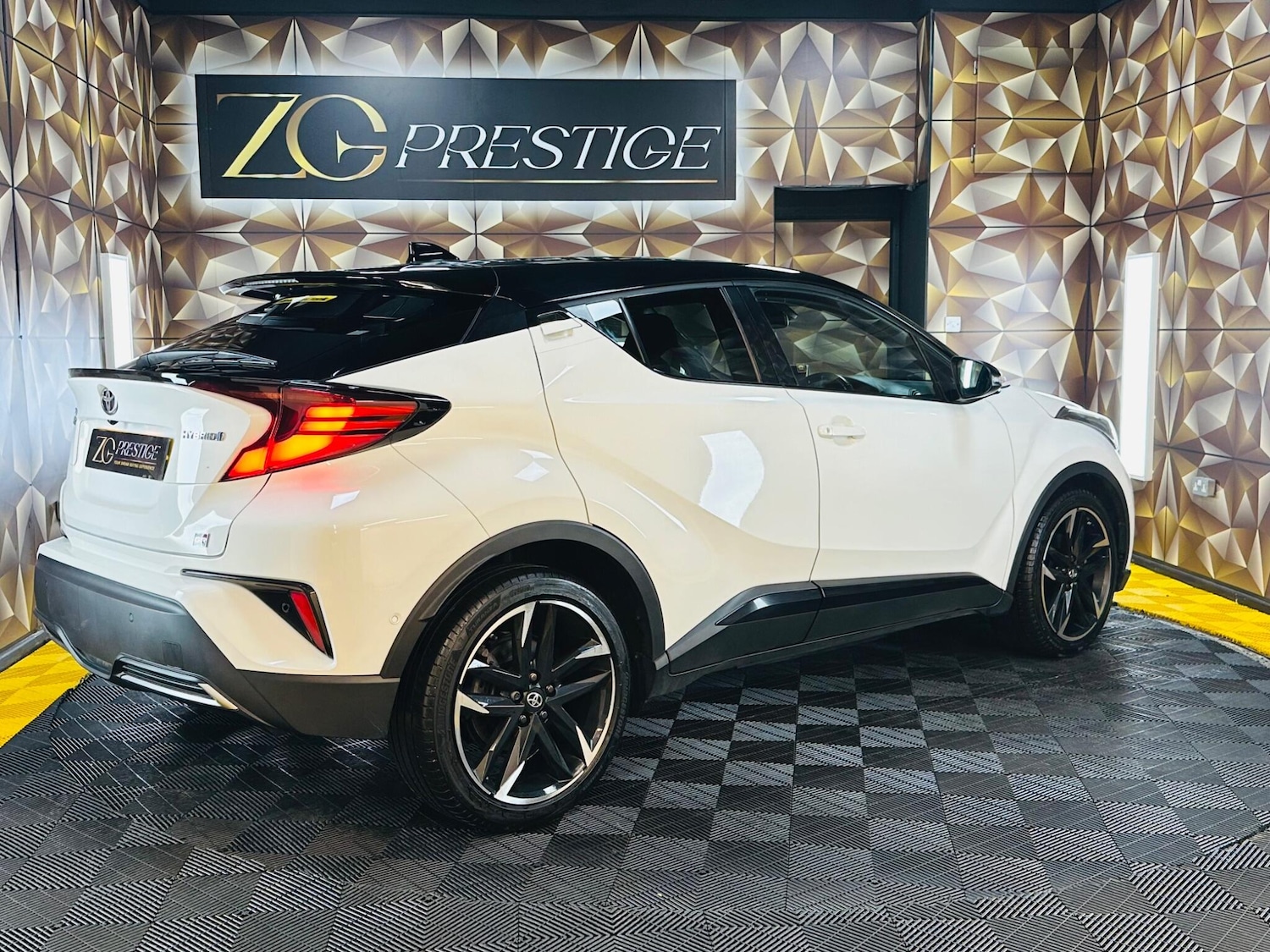 Used Toyota C-HR 2022 for sale - 77255184: Photo 7