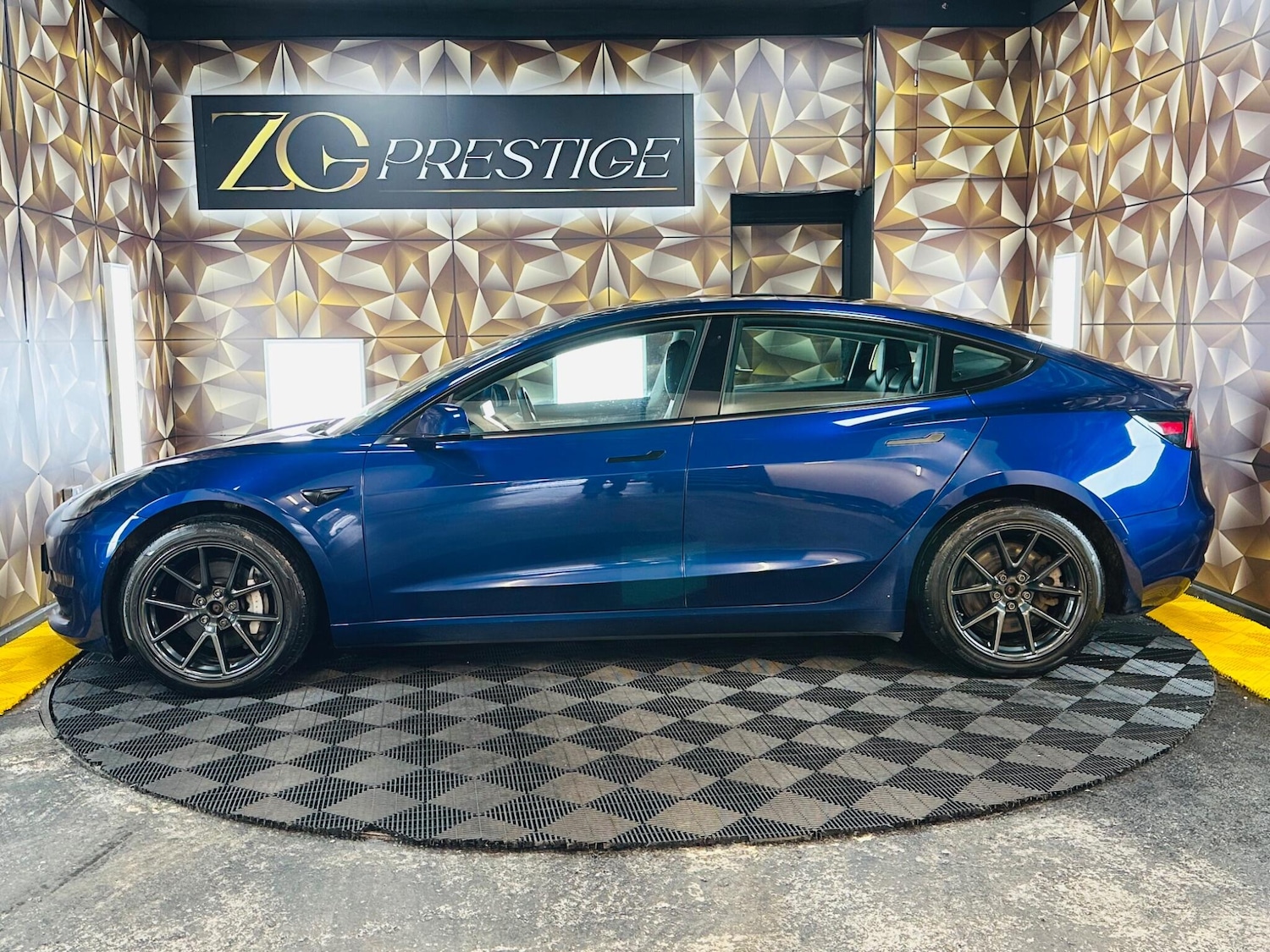 Used Tesla Model 3 2021 for sale - 77586346: Photo 11