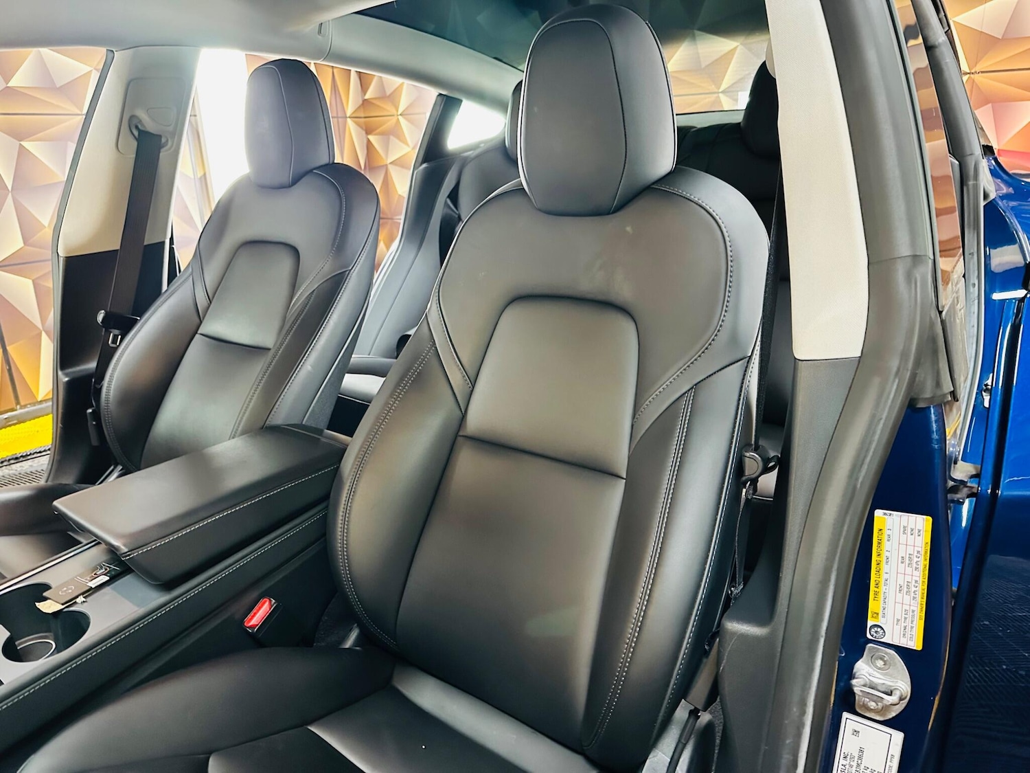 Used Tesla Model 3 2021 for sale - 77586346: Photo 18