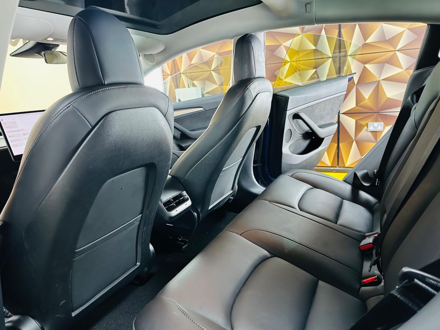 Used Tesla Model 3 2021 for sale - 77586346: Photo 61