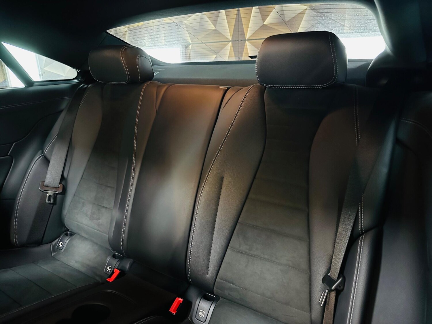 Used Mercedes-Benz E Class for sale - 77852899: Photo 22