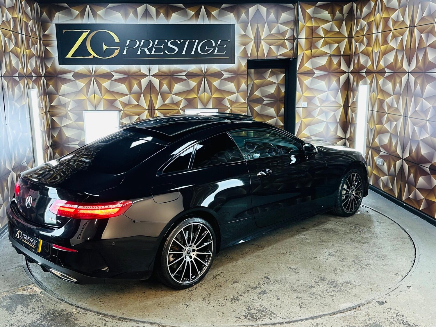 Used Mercedes-Benz E Class for sale - 77852899: Photo 29