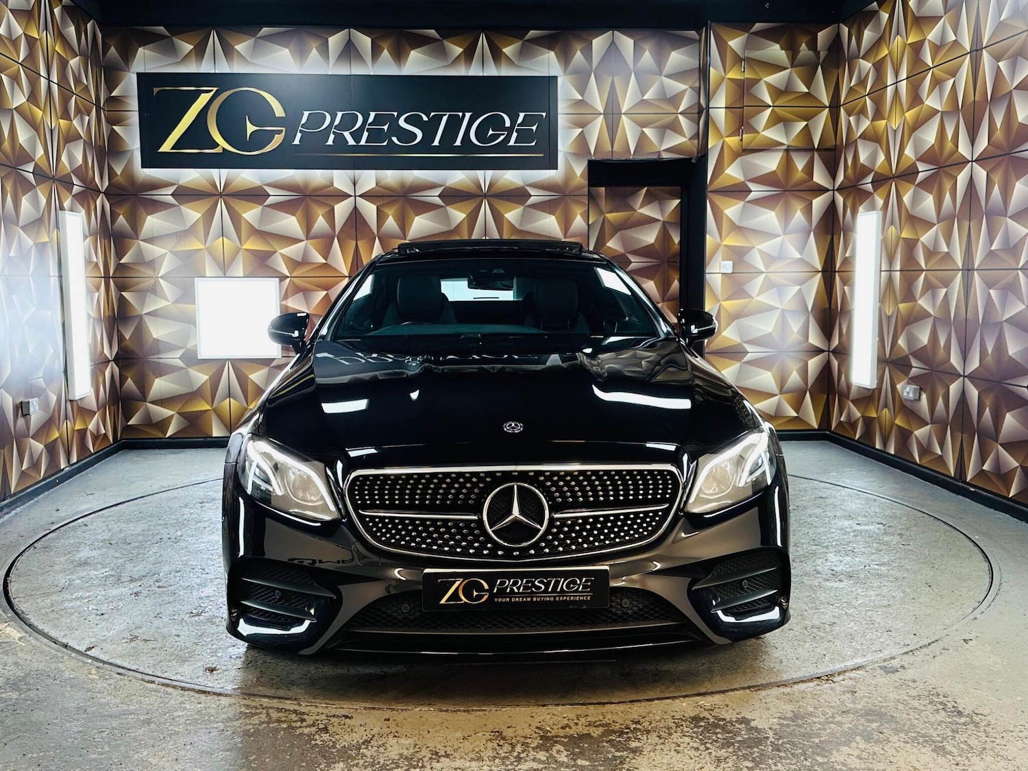 Used Mercedes-Benz E Class for sale - 77852899: Photo 5