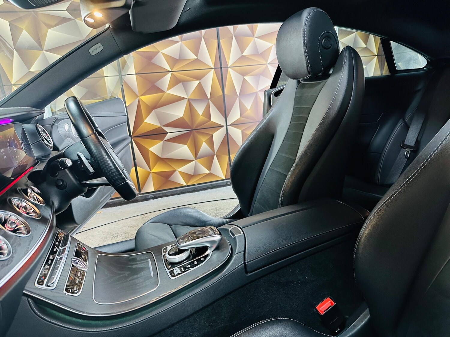 Used Mercedes-Benz E Class for sale - 77852899: Photo 6