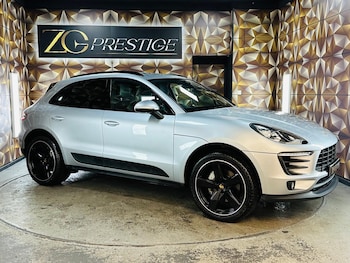 Porsche - Macan