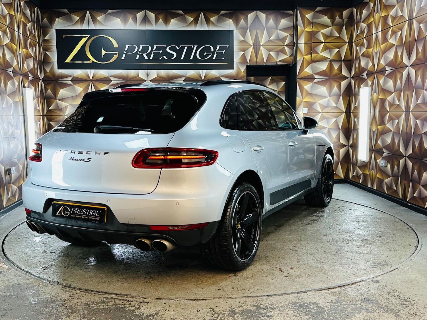 Used Porsche Macan 2018 for sale - 76701583: Photo 7