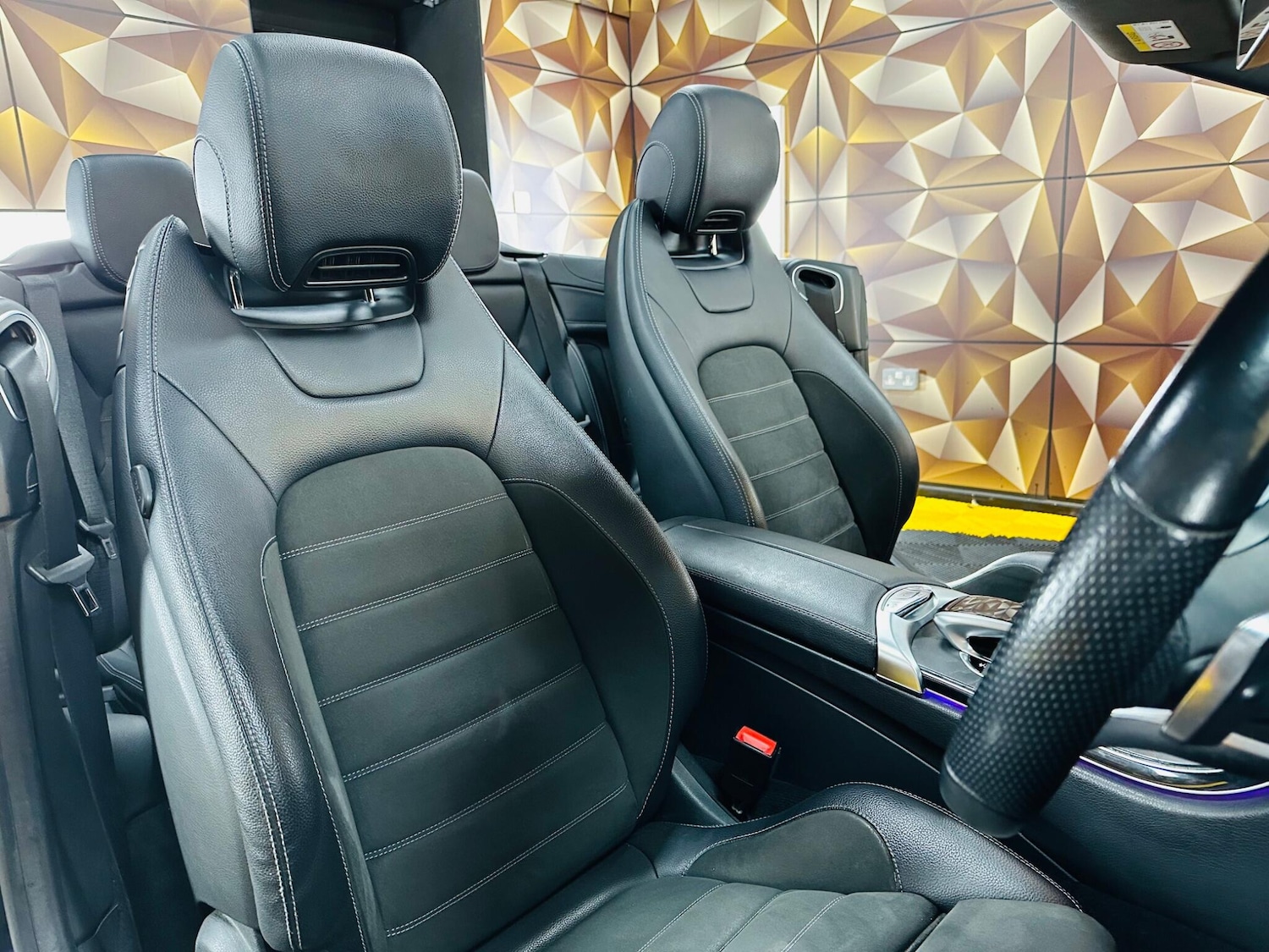 Used Mercedes-Benz C Class 2019 for sale - 78034717: Photo 14