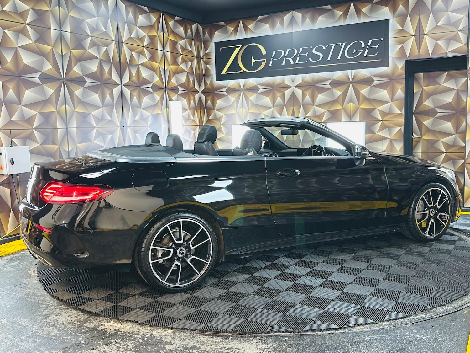 Used Mercedes-Benz C Class 2019 for sale - 78034717: Photo 37