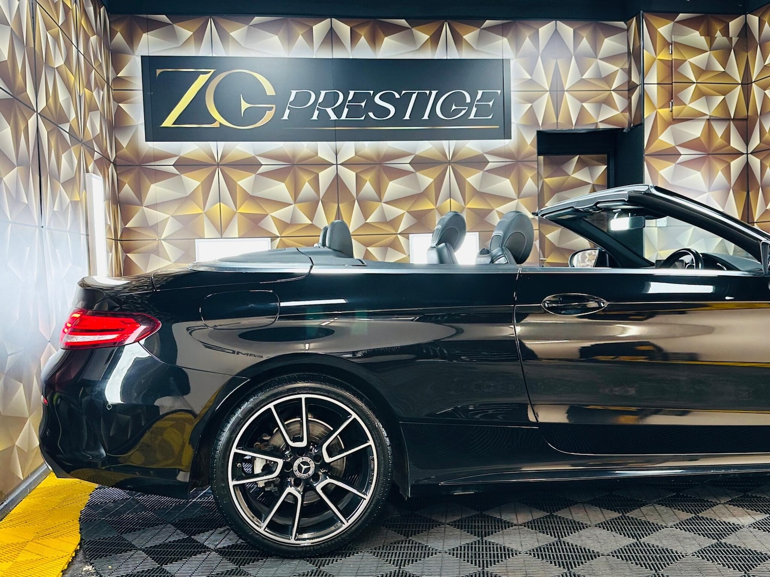 Used Mercedes-Benz C Class 2019 for sale - 78034717: Photo 42