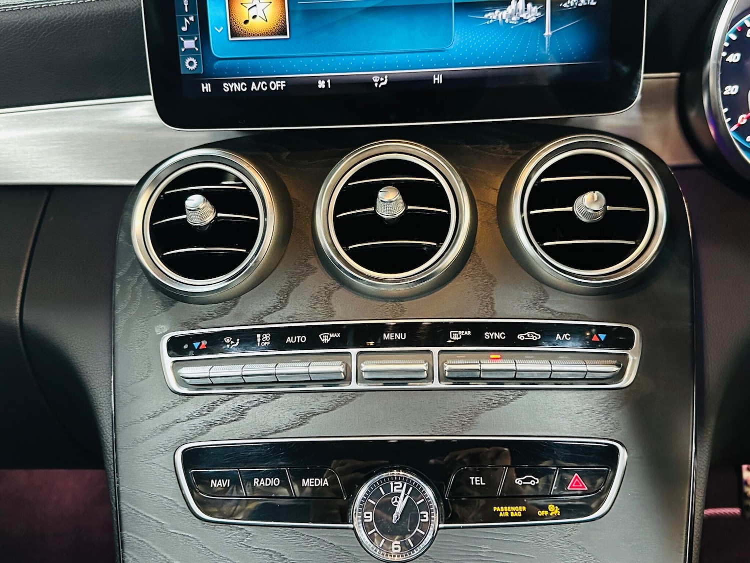 Used Mercedes-Benz C Class 2019 for sale - 78034717: Photo 49